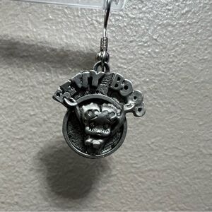 2 betty boop dangling earrings